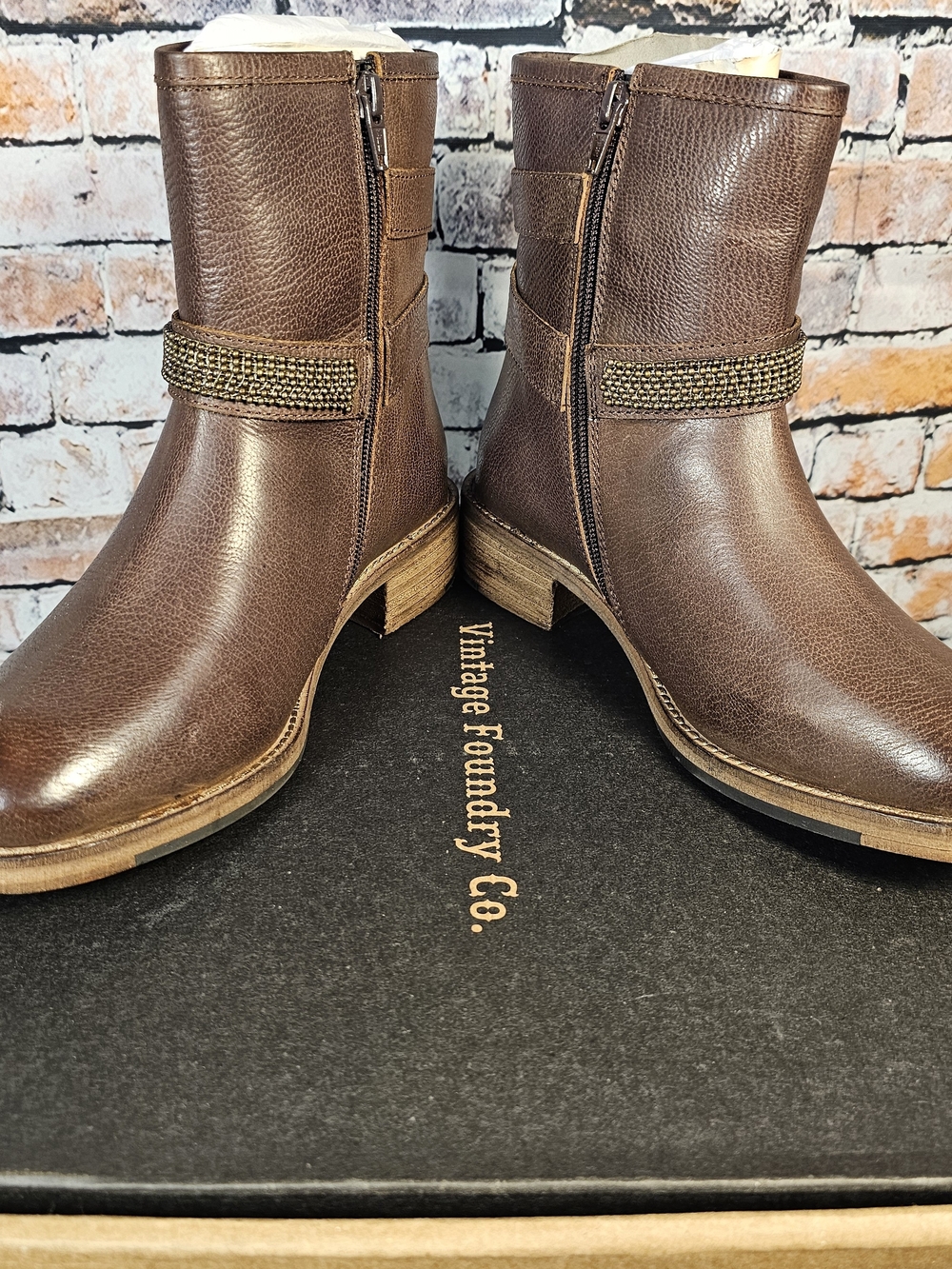 Vintage Foundry Co Gasten Brown Ankle Boots W Size 8 Leather Look New In Box
